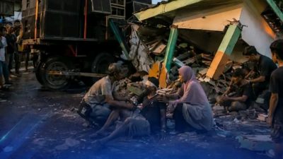TRUK SOUND HOREG TABRAK POS KAMLING, 4 ORANG LUKA-LUKA!
