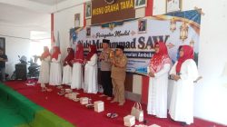 Gerakan Organisasi Wanita (GOW) Kecamatan Ambulu Jember menggelar acara maulid nabi Muhammad Saw di kantor kecamatan Ambulu