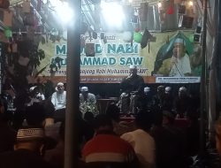 Komunitas dan usaha Gubuk Antik Jember menggelar acara maulid nabi Muhammad Saw di desa Kemiri kecamatan Panti Jember